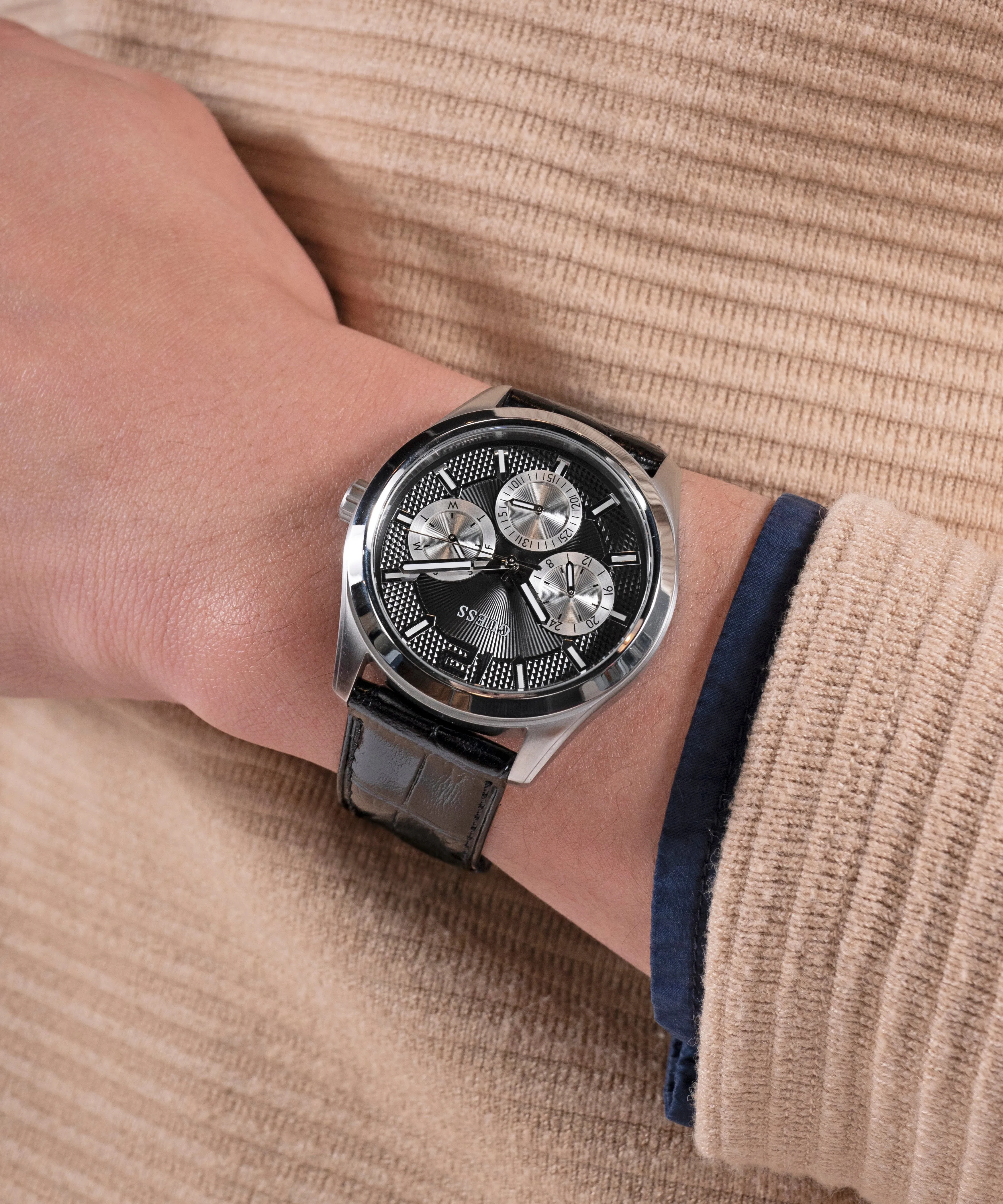 GUESS Mens Silver Tone Multi-function Watch Box Set